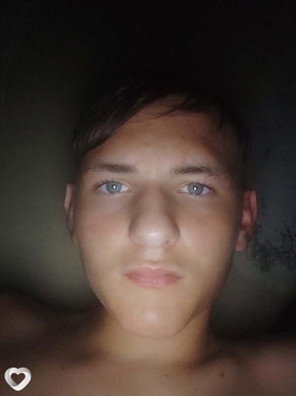 Дмитрий, 19, Харькове — анкета №2595646