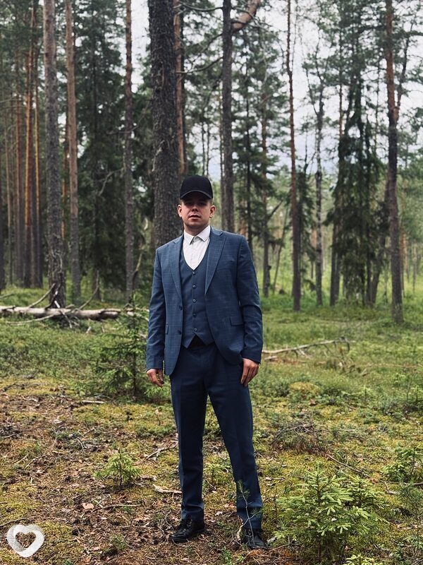 Дима, 25, Череповце — анкета №2595234