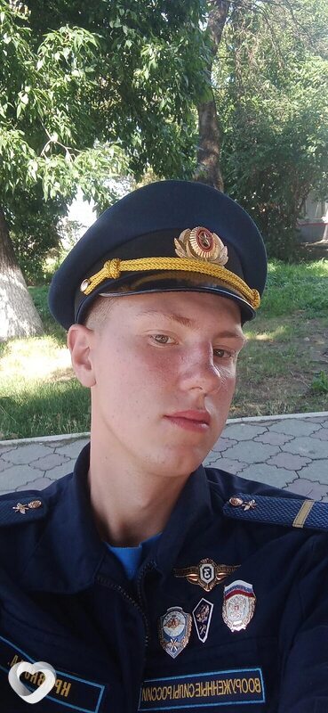 Денис, 22, Ростове-на-Дону — анкета №2595188