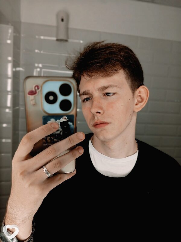 Александр, 24, Шахтах — анкета №2595828