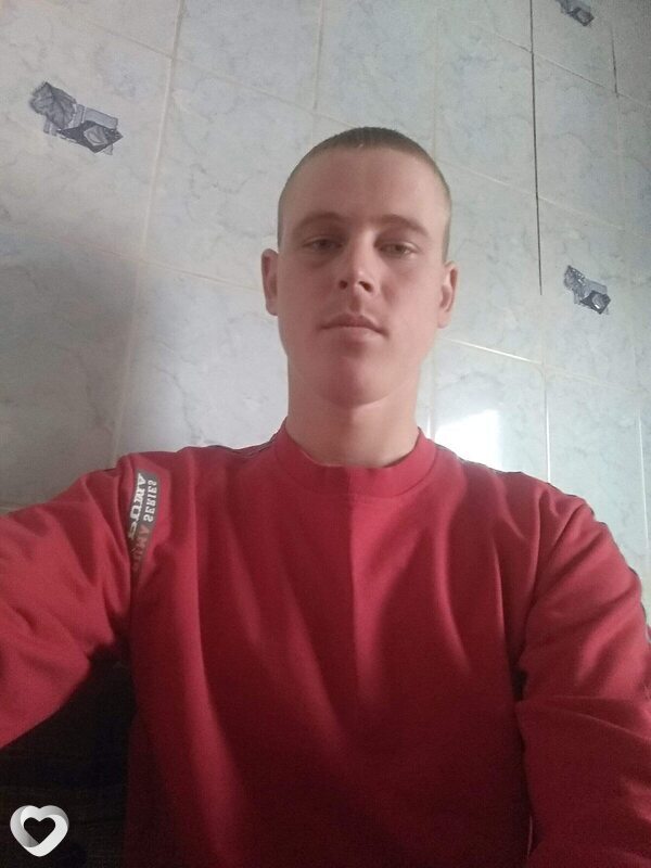 Коля, 23, Омске — анкета №2596295