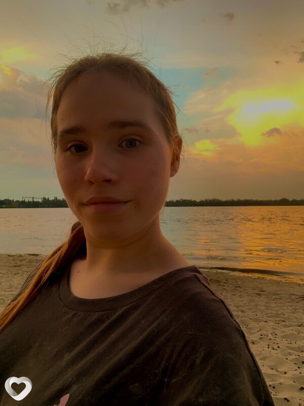 Аня, 23, Днепр — анкета №2597063