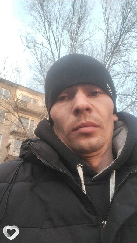 Александр, 28, Шахтинске — анкета №2597209