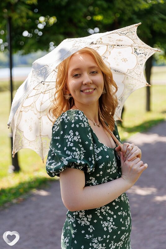 Олеся, 24, Москве — анкета №2597411