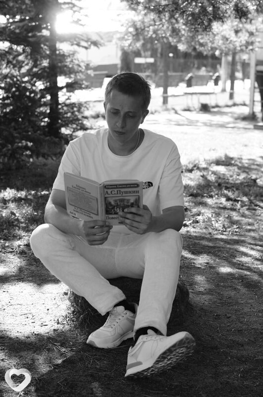 Илья, 27, Самаре — анкета №2597630
