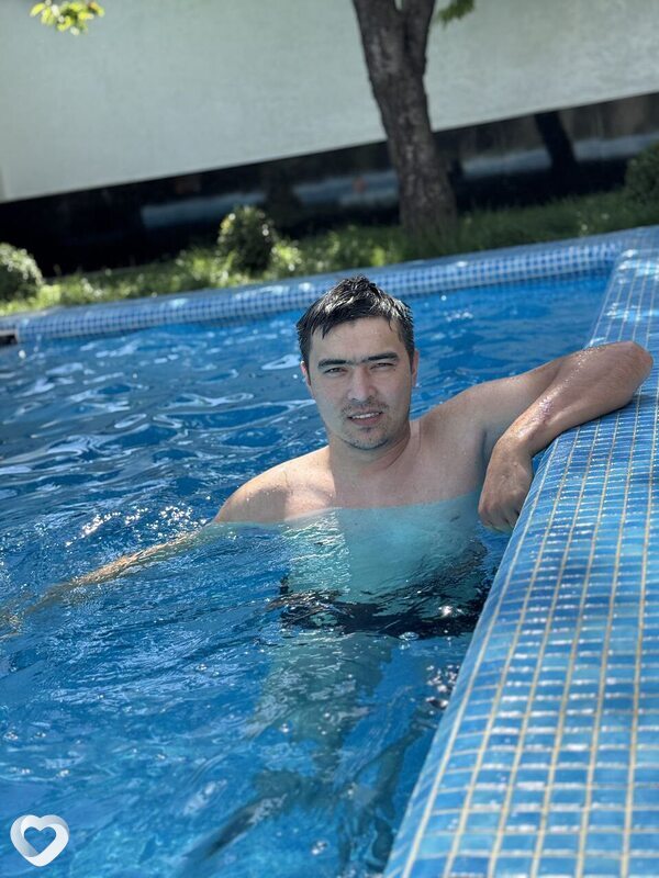 Жахонгир, 29, Екатеринбурге — анкета №2597685