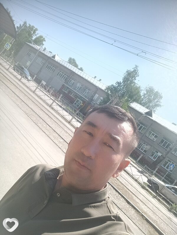 Уткир, 40, Бийске — анкета №2598087