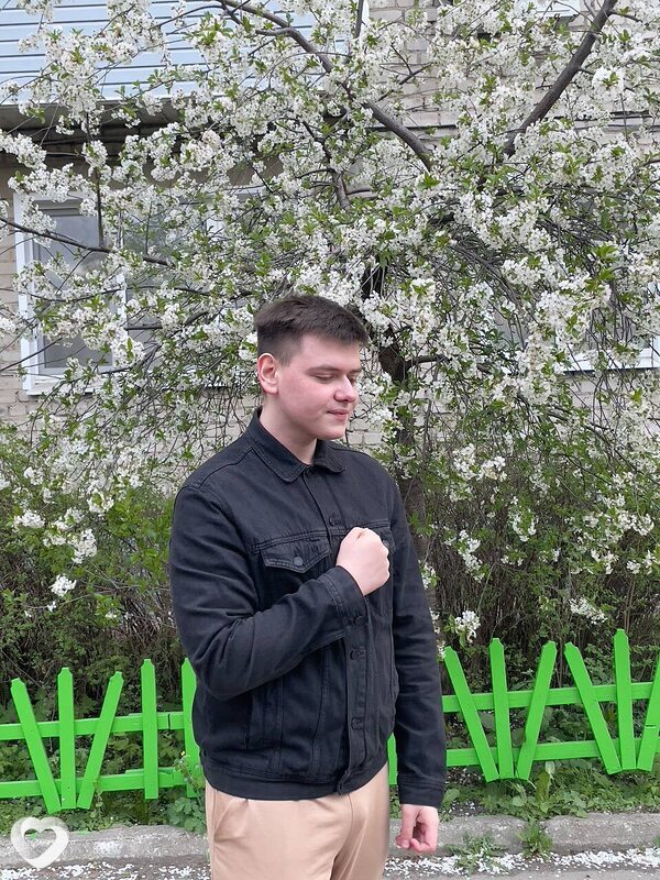 Денис, 22, Елеце — анкета №2598981