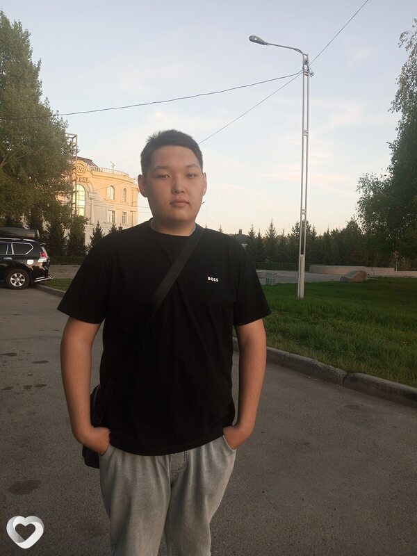 Айбек, 19, Усть-Каменогорск — анкета №2599635