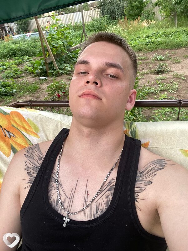 Денис, 27, Самаре — анкета №2599232