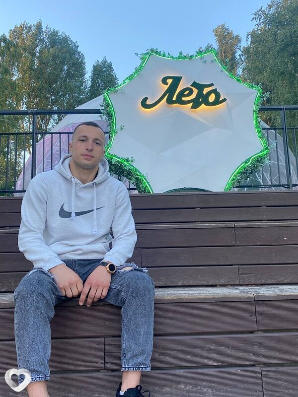 Артур, 24, Новосибирске — анкета №2599847
