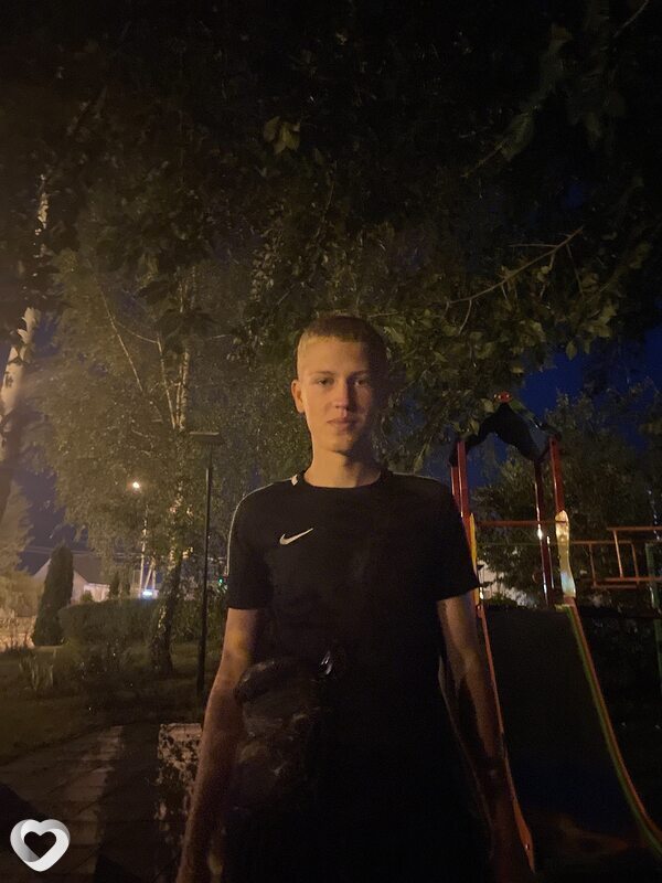 Антон, 26, Воронеже — анкета №2599922