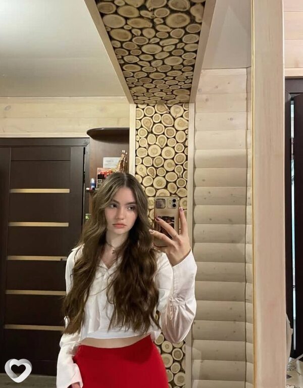 Катя, 21, Санкт-Петербурге — анкета №2600177