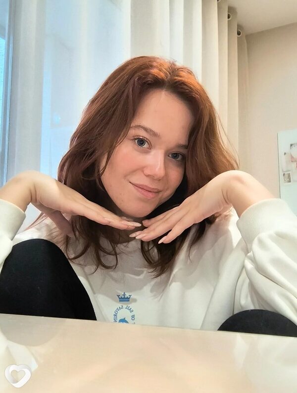 Настя, 20, Москве — анкета №2600440