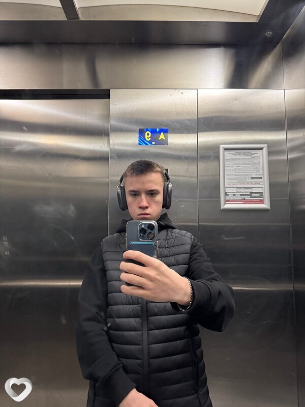 Ринат, 19, Москве — анкета №2600336
