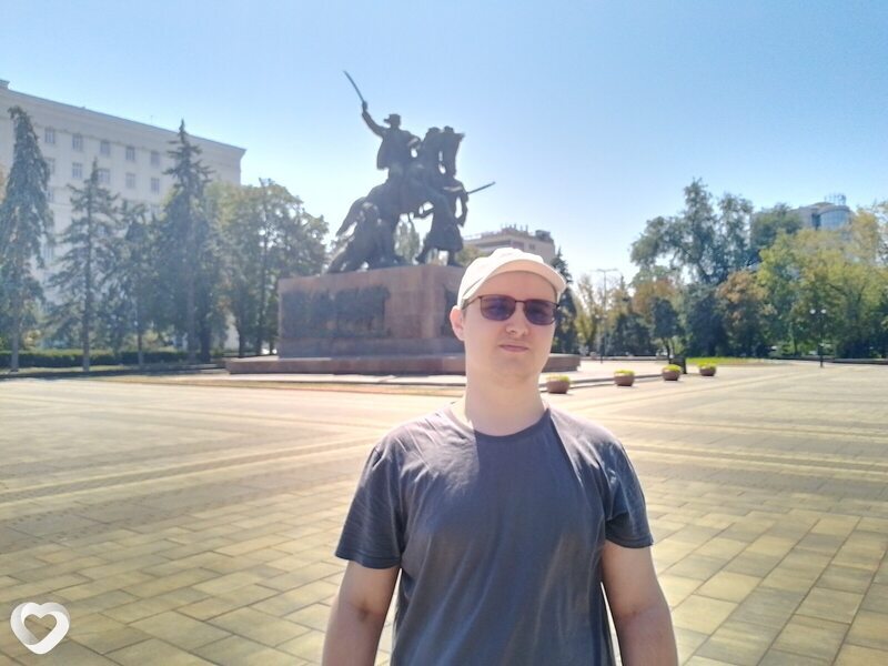 Владимир, 21, Москве — анкета №2600341