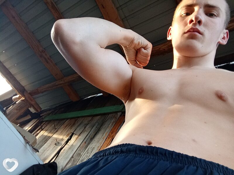 Александр, 25, Черемхове — анкета №2600600