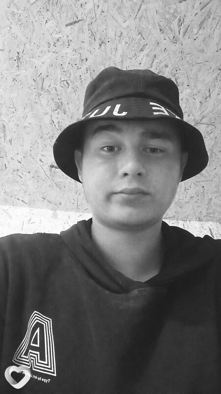 Матвей, 19, Новосибирске — анкета №2600627
