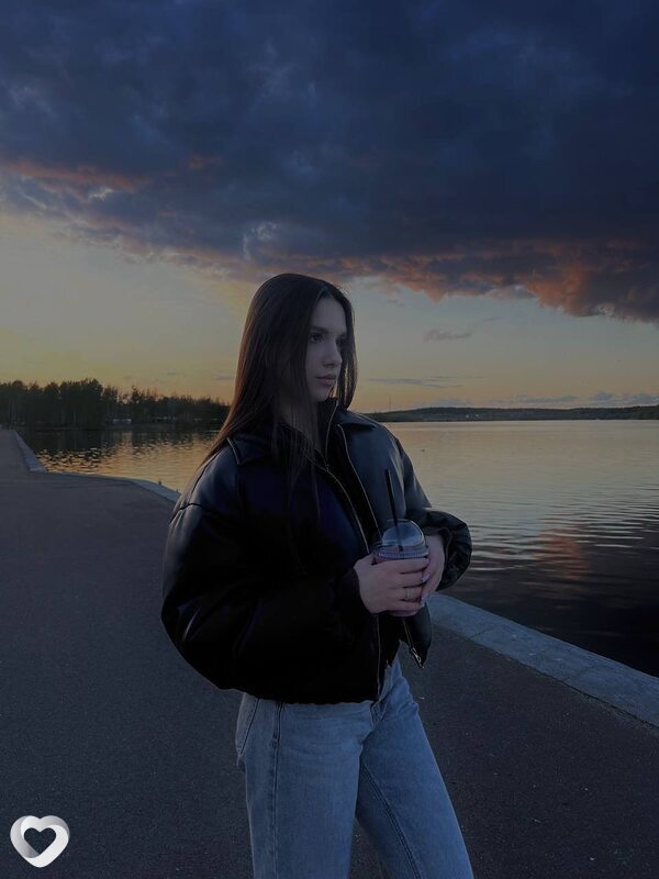 Катя, 23, Москве — анкета №2600575