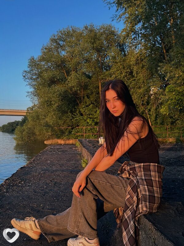 Екатерина, 19, Твери — анкета №2601308