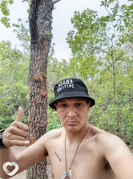 Карл, 27, Донецке — анкета №2601844