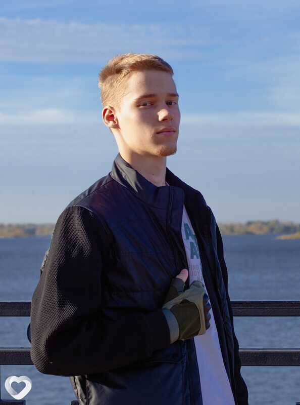 Владимир, 19, Нижнем Новгороде — анкета №2601615