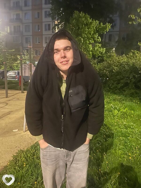 Андрей, 20, Санкт-Петербурге — анкета №2602880