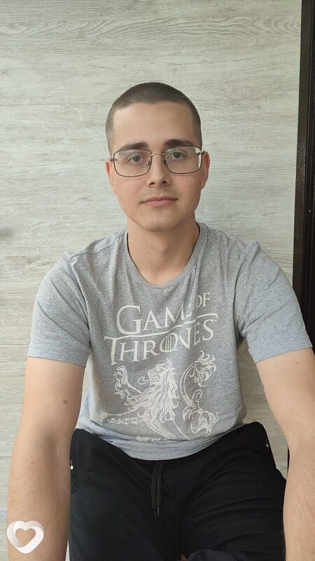 Александр, 22, Ужуре — анкета №2603182