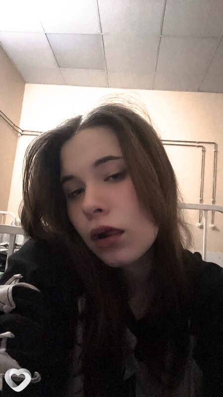 Аня, 19, Санкт-Петербурге — анкета №2603247