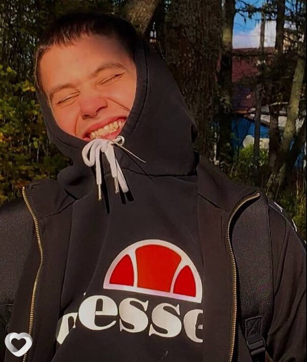 Олег, 20, Северодвинске — анкета №2603146
