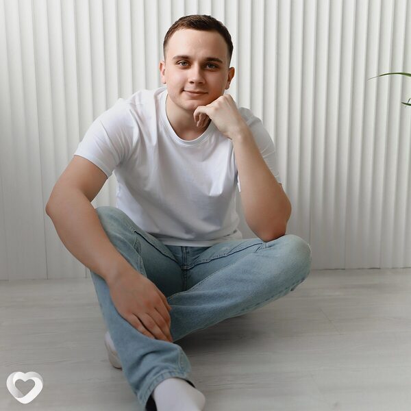 Илья, 24, Абакане — анкета №2603558