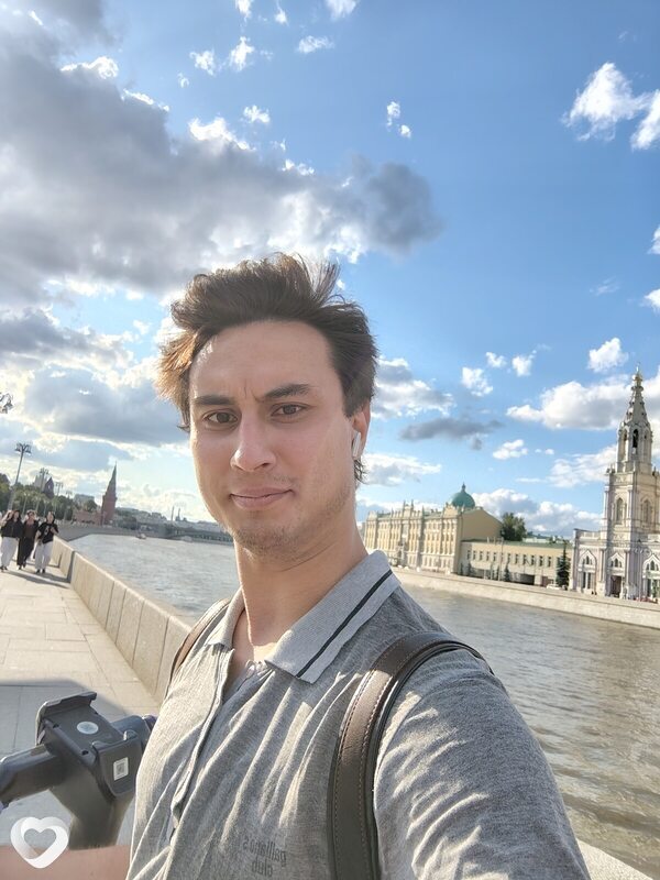Александр, 27, Москве — анкета №2604324