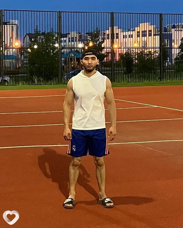 Боря, 31, Саратове — анкета №2604350