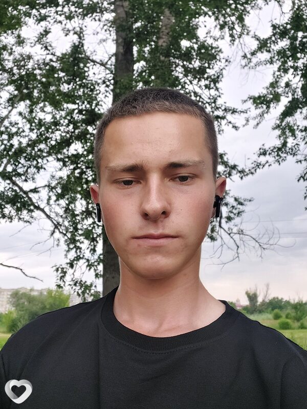Григорий, 21, Алексеевка (Белгородская Обл) — анкета №2604311