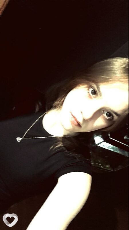 Карина, 20, Могилев — анкета №2604401