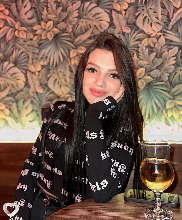 Маша, 20, Павлограде — анкета №2604414