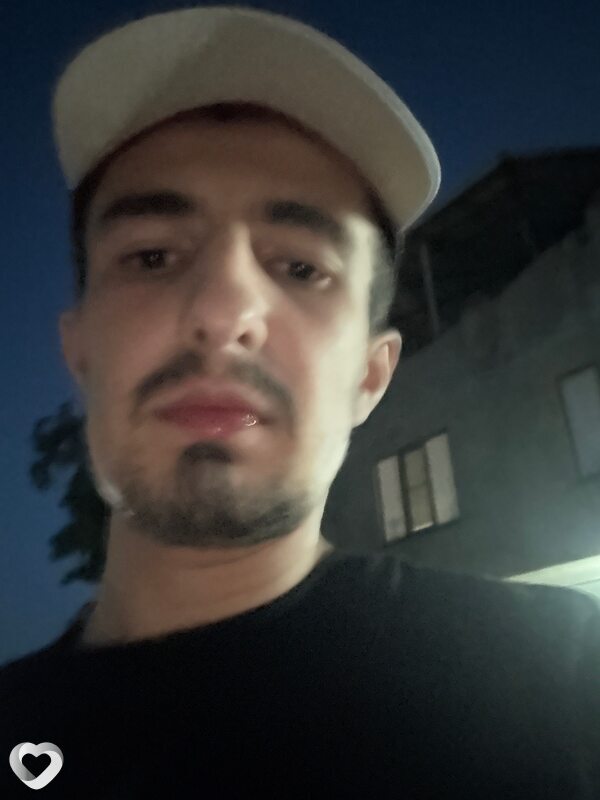 Андрей, 23, Кизляре — анкета №2604962