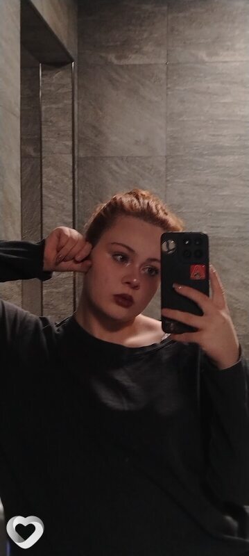 Полина, 19, Новосибирске — анкета №2605771