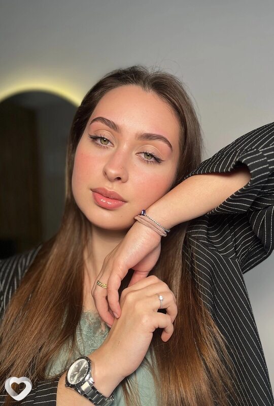 Юля, 23, Москве — анкета №2605299