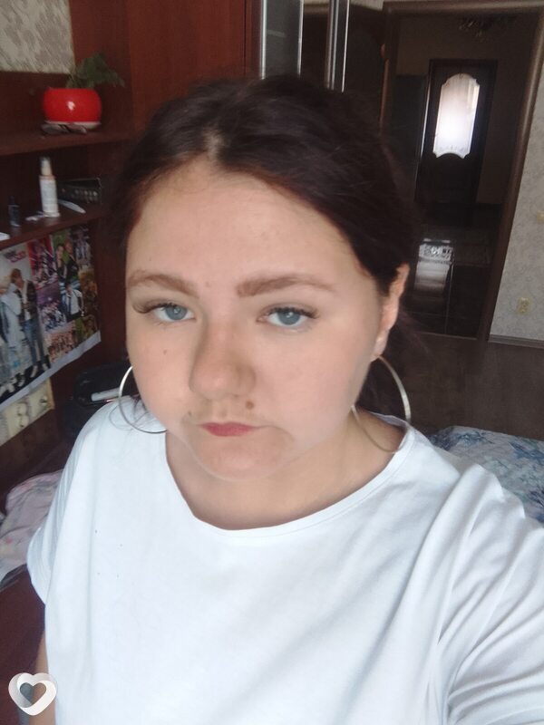 Виолетта, 19, Астрахани — анкета №2605439