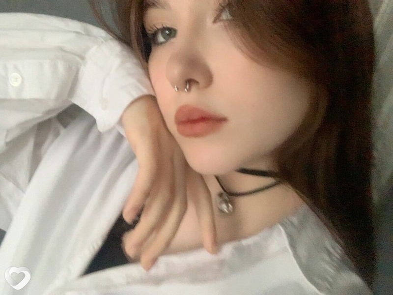 Настя, 19, Новосибирске — анкета №2605447