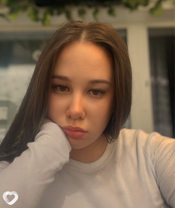 Лера, 22, Екатеринбурге — анкета №2605878