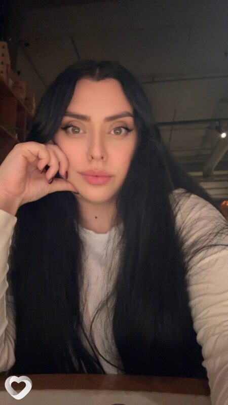 Lou, 26, Сочи — анкета №2605576