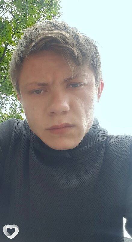 Oleg, 27, Белгороде — анкета №2605810