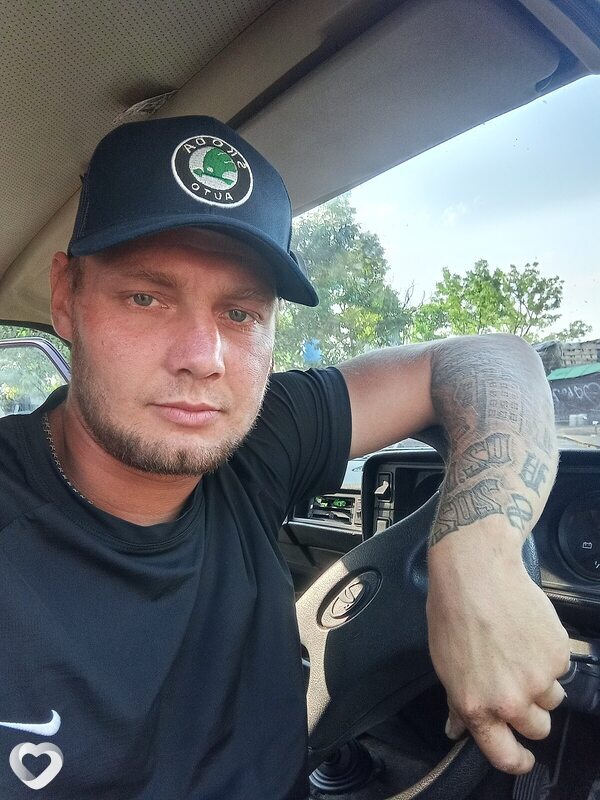Денис, 28, Краснодаре — анкета №2606322