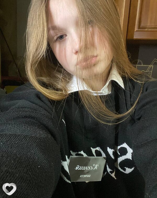 Алинка, 19, Тюмени — анкета №2606901
