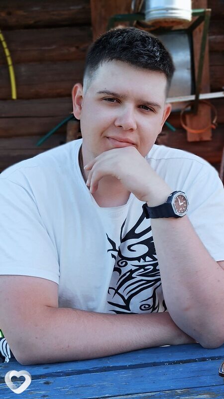 Илья, 25, Москве — анкета №2606584