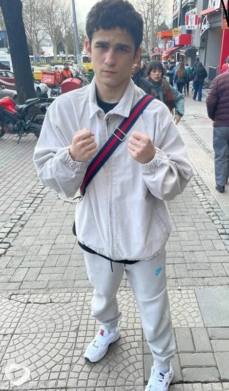 Артём, 20, Волгограде — анкета №2606981
