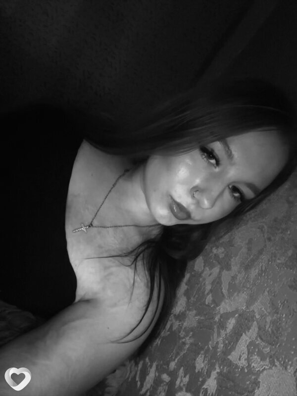 Карина, 19, Кемерове — анкета №2607660