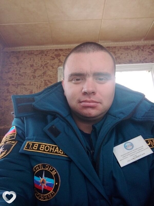 Валерий, 32, Краснодоне — анкета №2607394